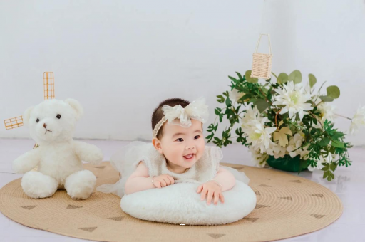 晋江宝宝三个月翻身 晋江宝宝三个月翻身